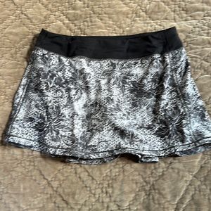 Lululemon tennis skirt
